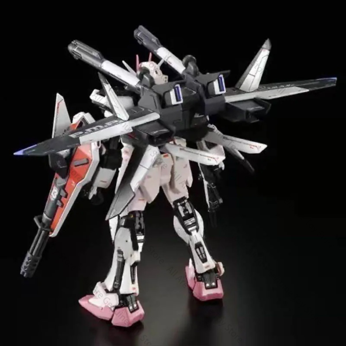 Disponibile Bandai Gundam RG S - Bandai Model Gundam Rg recensione e prezzo